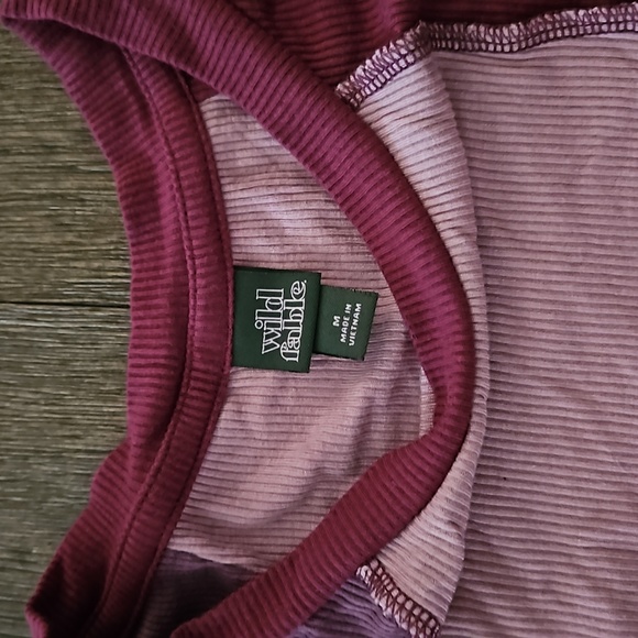 Wild Fable long sleeve extremely soft top - Picture 2 of 3
